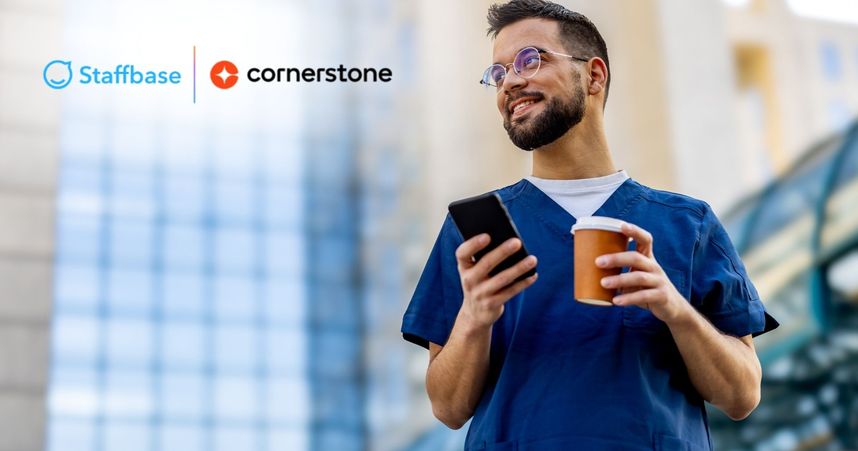 Staffbase und Cornerstone machen Schulungen für Non-Desk-Mitarbeitende auf dem Smartphone zugänglich