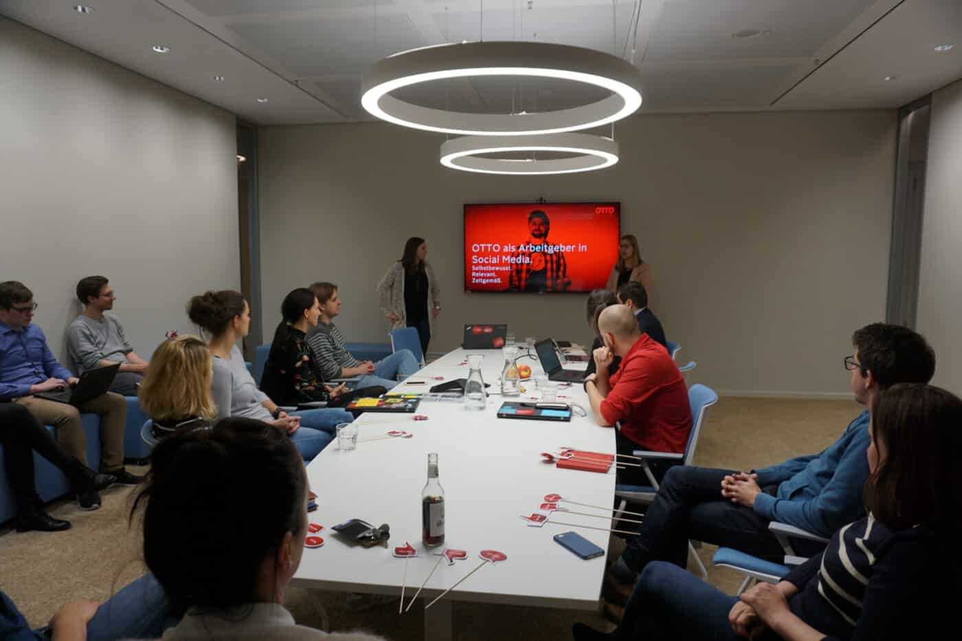 OTTO bietet seinen Jobbotschafter*innen verschiedenen Workshops im Rahmen des Corporate-Influencer-Programms an.