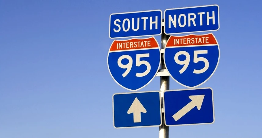 Interstate 95 signs