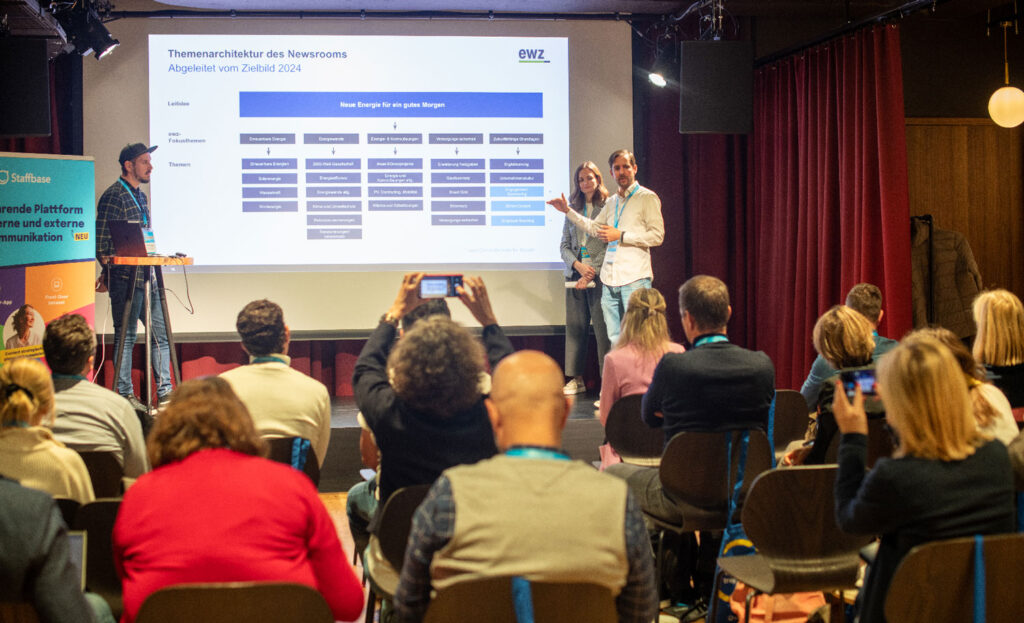 Philipp Scherber, Nina Meroni und Hadrien Jean-Richard bei der Praxistour interne Kommunikation von Staffbase in Zürich