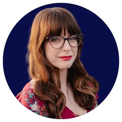 Amber Allen headshot