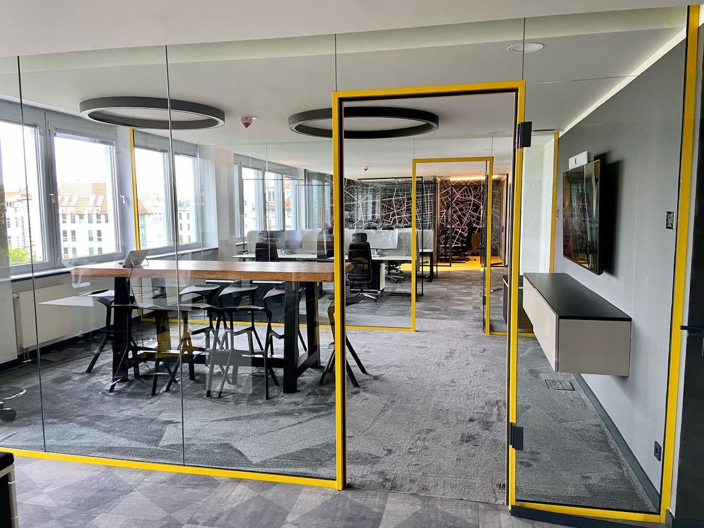 Der Newsroom des Bankenverbands