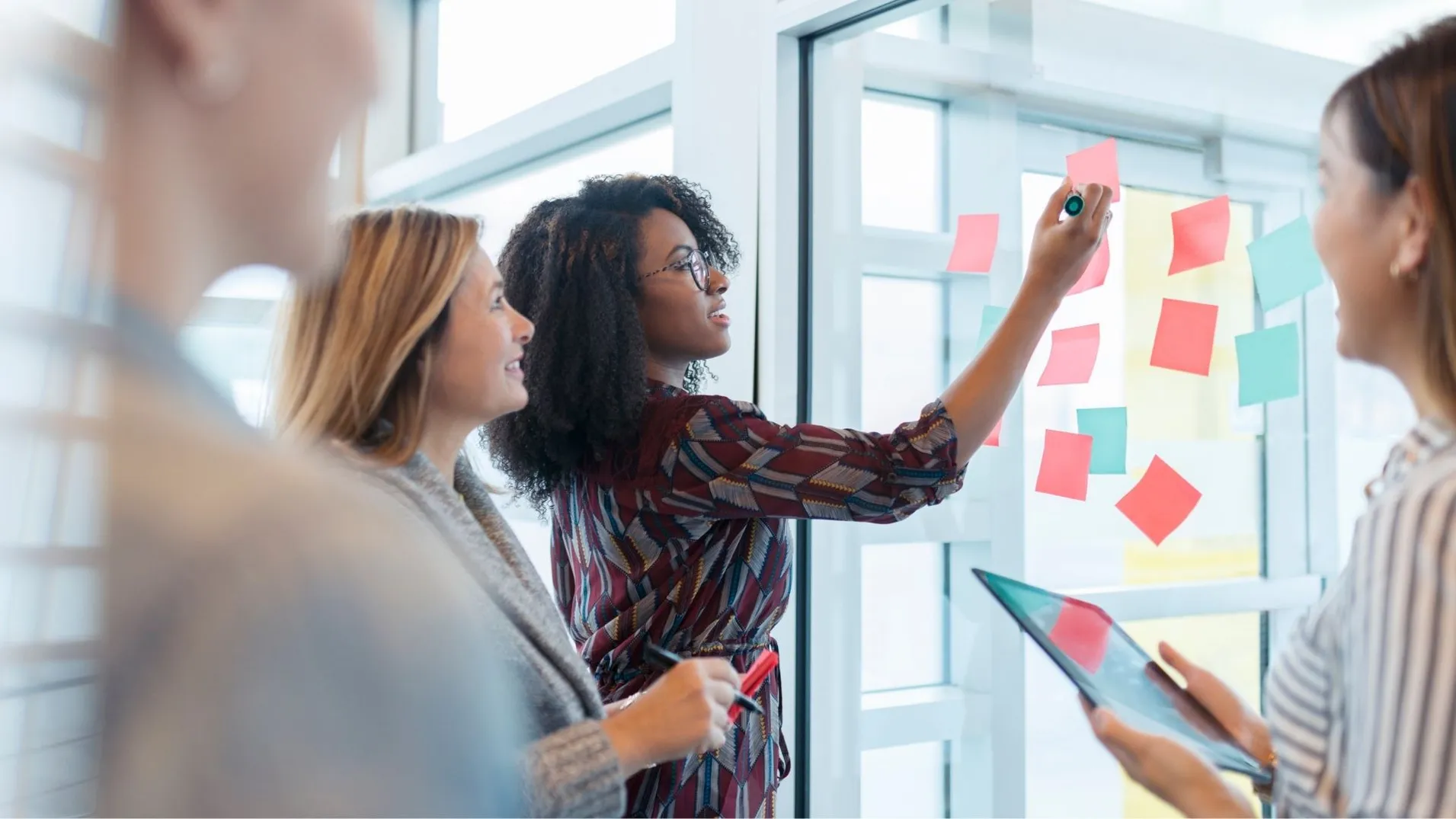 coworkers brainstorming ideas